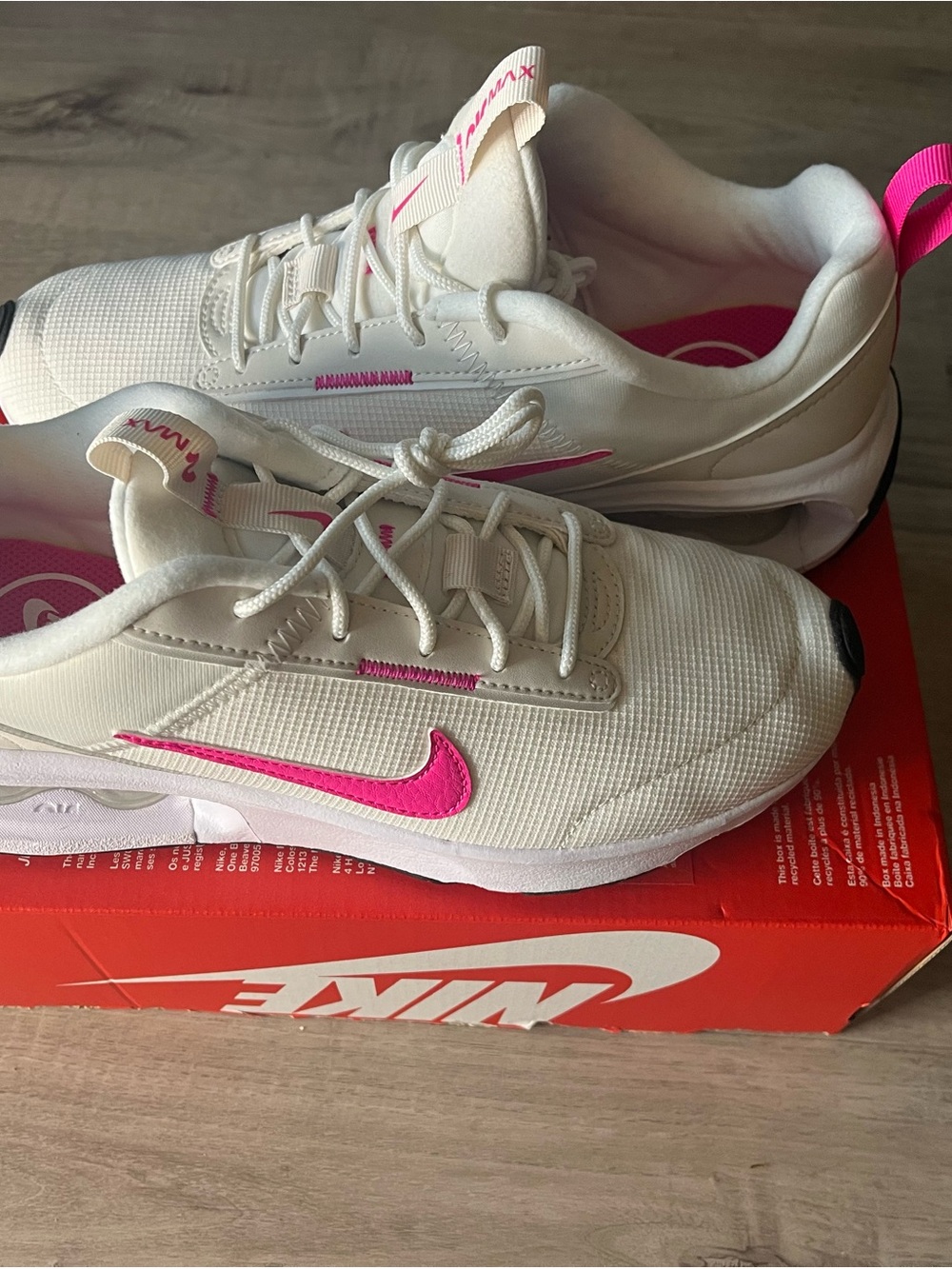 NIB Nike Air Max INTRLK Lite Cream/Pink with WH sole Sneakers – Women’s Size 8 - Picture 8 of 9